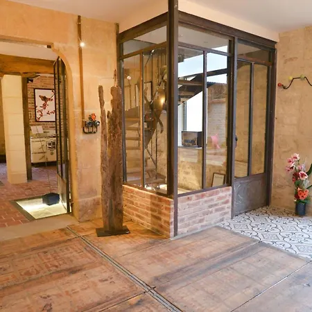 L'artelier Dans Ma Cour Hermonville