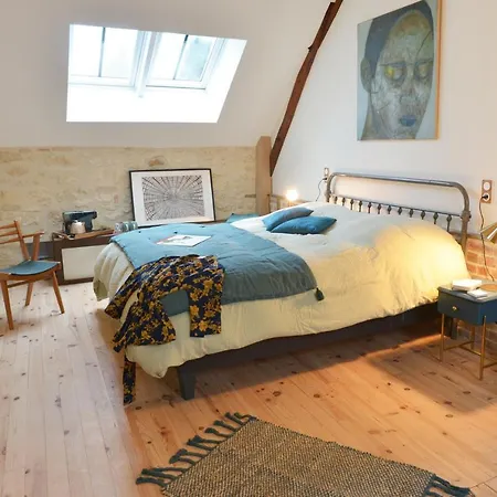 L'artelier Dans Ma Cour 3* Hermonville