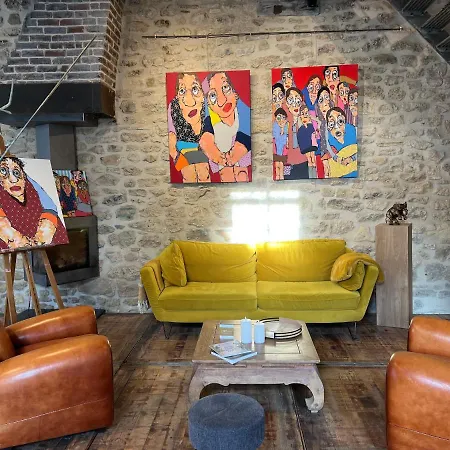 B&B L'artelier Dans Ma Cour 3*