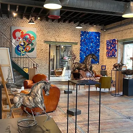 L'artelier Dans Ma Cour Bed & Breakfast