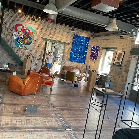 L'artelier Dans Ma Cour 3* Hermonville