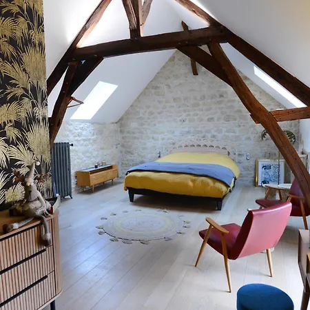 B&B L'artelier Dans Ma Cour 3*