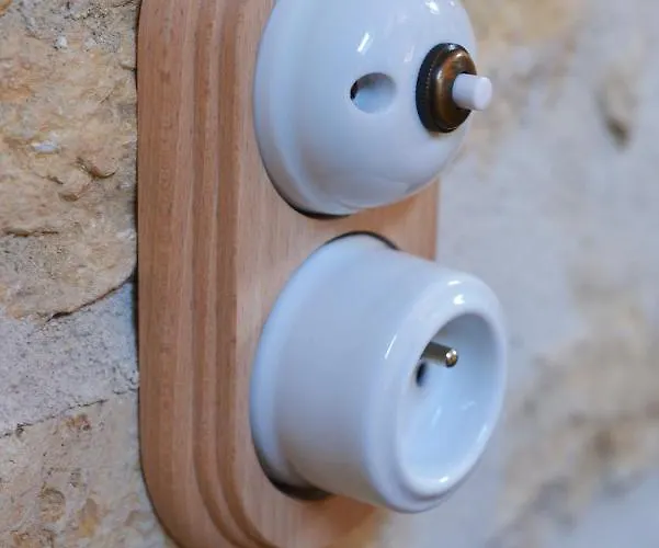 Couette-café L’artelier Dans Ma Cour 3*