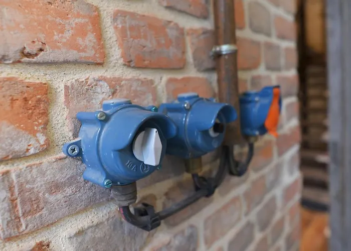 L’artelier Dans Ma Cour 3*